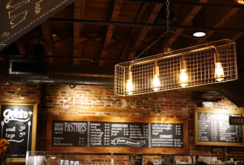 Photography of industrial lighting in an American cafe.